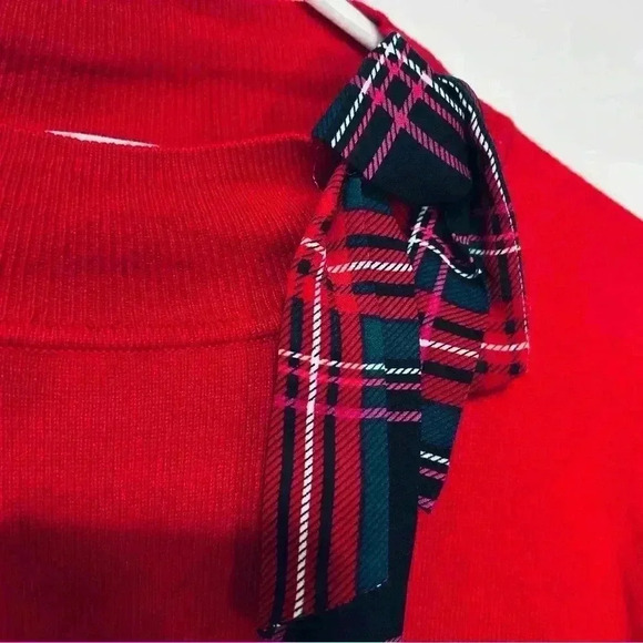 Riley & Rae Women Large Ruby Red Lightweight Long Sleeve Holiday Party Sweater - Picture 3 of 10